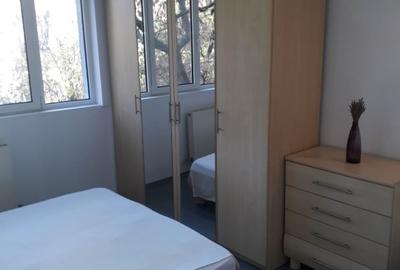 Apartament cu 3 camere decomandat în Drumul Taberei - 2