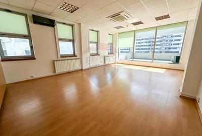 Birou, de 100 mp, în Mihai Bravu - 2