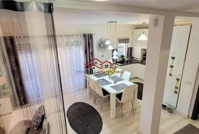 Casă cu 3 camere decomandat în Central - 5