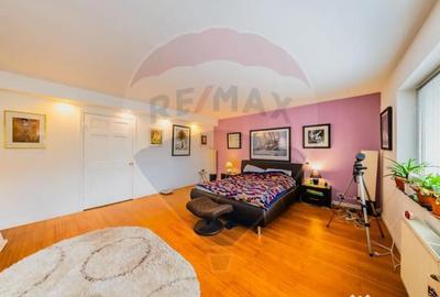 Casă cu 4 camere cu Teren 921 Mp în Subcetate - 14