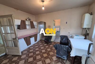 Casă individuală cu 4 camere cu Canalizare în Micești - 3