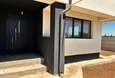 PERIS - strada Apusului . Duplex 168000 Euro - 8