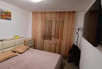 Apartament cu 3 camere semidecomandat, mobilat în Dristor - 4