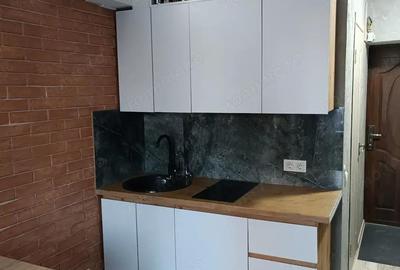 De inchiriat garsoniera in zona Dacia - 1