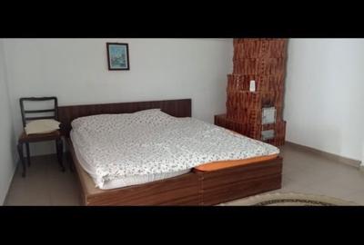 Casă cu 2 camere cu Teren 400 Mp în Central - 3