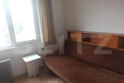 Garsonieră decomandată în Dacia - 1