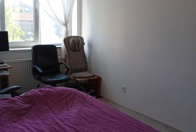 Apartament cu 3 camere semidecomandat în Cantemir - 3