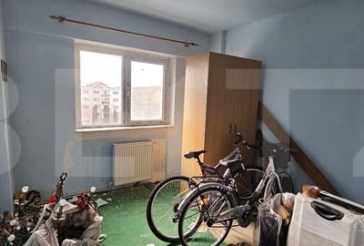 Apartament cu 5 camere decomandat în Sud - 9