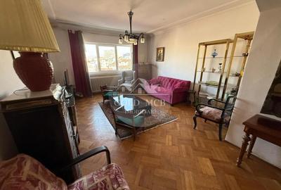 Apartament cu 3 camere circular în P-ța Universității - 2