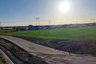 Teren de 2452 mp, în Central - 2