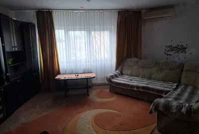 Inchiriez apartament cu 3 camere - 3