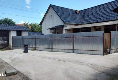 Casă cu 2 camere în Gladna Română - 9