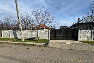 Casă cu Teren 5000 Mp în Bulzești - 5