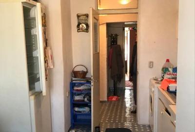 Apartament cu 3 camere decomandat în Central - 1