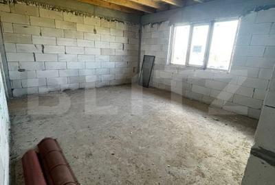 Casă cu 2 camere cu Teren 500 Mp în Piața Centrală - 5