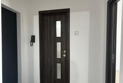 Apartament cu 2 camere decomandat în Berceni - 3
