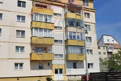 Apartament cu 3 camere în Turnișor - 14