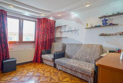 Apartament cu 1 camere semidecomandat, mobilat în Tractorul - 5