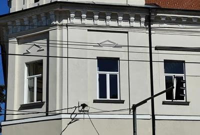 Apartament cu 2 camere semidecomandat în Ultracentral