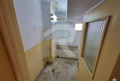 Apartament cu 2 camere decomandat în Central - 9