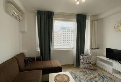 Apartament cu 2 camere semidecomandat, mobilat în Cișmigiu