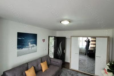 Inchiriez garsoniera ultracentral!! - 2