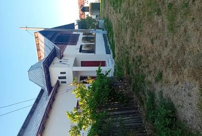 Vand casa la tara - 5