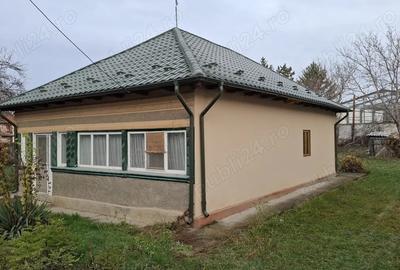 Vand casa si teren com. Parscov, jud Buzau - 1