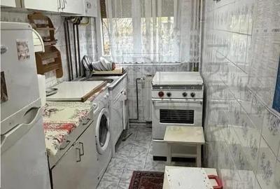 DACIA - ETAJ 2 - CENTRALA PRORPRIE - 3 CAMERE - BOXA - 3