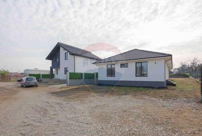 Casa de vanzare pe un nivel in Cartierul Tineretului, ... - 9