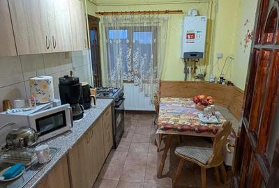 Apartament cu 4 camere decomandat în Central - 5