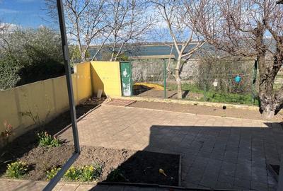 Casă cu 4 camere cu Teren 400 Mp în Central - 2