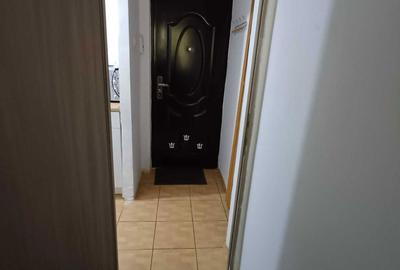 Garsonieră decomandată în UMT - 5