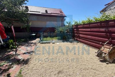 Casă cu 3 camere cu Teren 282 Mp în Romanești - 7