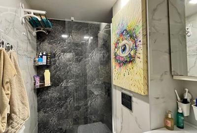 Apartament cu 2 camere decomandat, mobilat în Sălăjan
