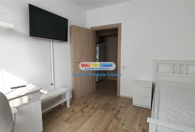 Apartament cu 4 camere semidecomandat, mobilat în Băneasa