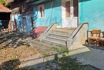 Casă cu 3 camere cu Teren 511 Mp în Central - 1