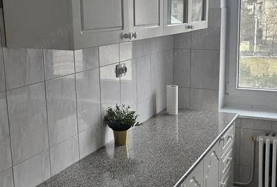 Apartament cu 2 camere decomandat în Complex Studențesc - 3