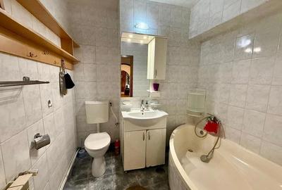 Apartament cu 4 camere decomandat în Nicolae Bălcescu - 2