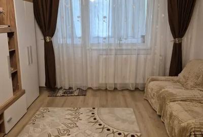 Apartament cu 3 camere semidecomandat în Militari - 2