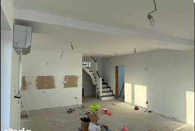 Casă cu 3 camere cu Teren 550 Mp în Șura Mare - 10