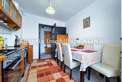 Apartament cu 2 camere decomandat în Decebal - 20