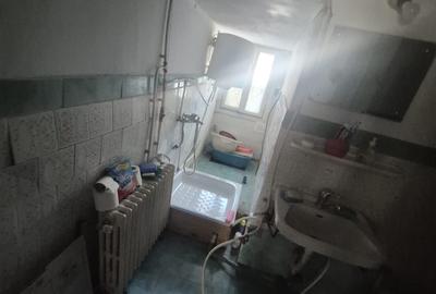 Casă cu 8 camere cu Teren 719 Mp în Vânători-Neamț - 9