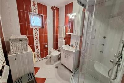 Casă cu 3 camere cu Teren 250 Mp în Hemeiuș - 9