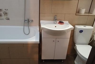 Apartament cu 2 camere decomandat în 1 Mai