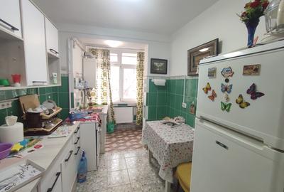 Apartament cu 2 camere semidecomandat în Micro 16 - 3