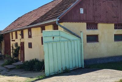 Casă cu 6 camere cu Teren 1932 Mp în Creaca - 13