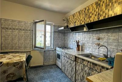 Apartament cu 3 camere decomandat, mobilat în Ciarda Roșie - 4