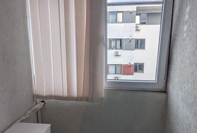 Garsonieră decomandată în Roșu - 2