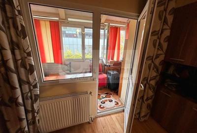 Ap 4 camere decomandat 2 bai 79mp Nicolina-Frumoasa 145,000 € - 7